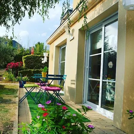 Le Jardin Des Oliviers & Spa, Le Calme De La Campagne, La Foret Et L'evasion A Deux Pas !